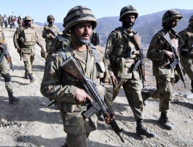 Πακιστάν: «Αβάσιμες οι πληροφορίες ότι στέλνουμε 20.000 στρατιώτες στο Κατάρ»